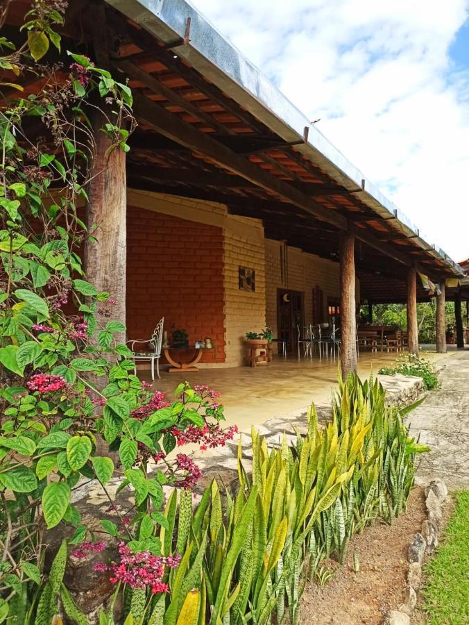 Chales Passaros Do Cerrado Кавалчанте Екстериор снимка