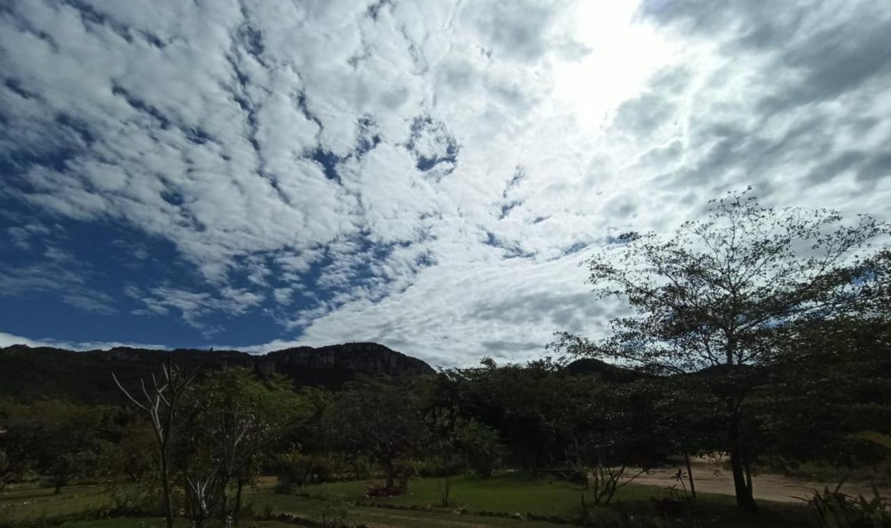 Chales Passaros Do Cerrado Кавалчанте Екстериор снимка